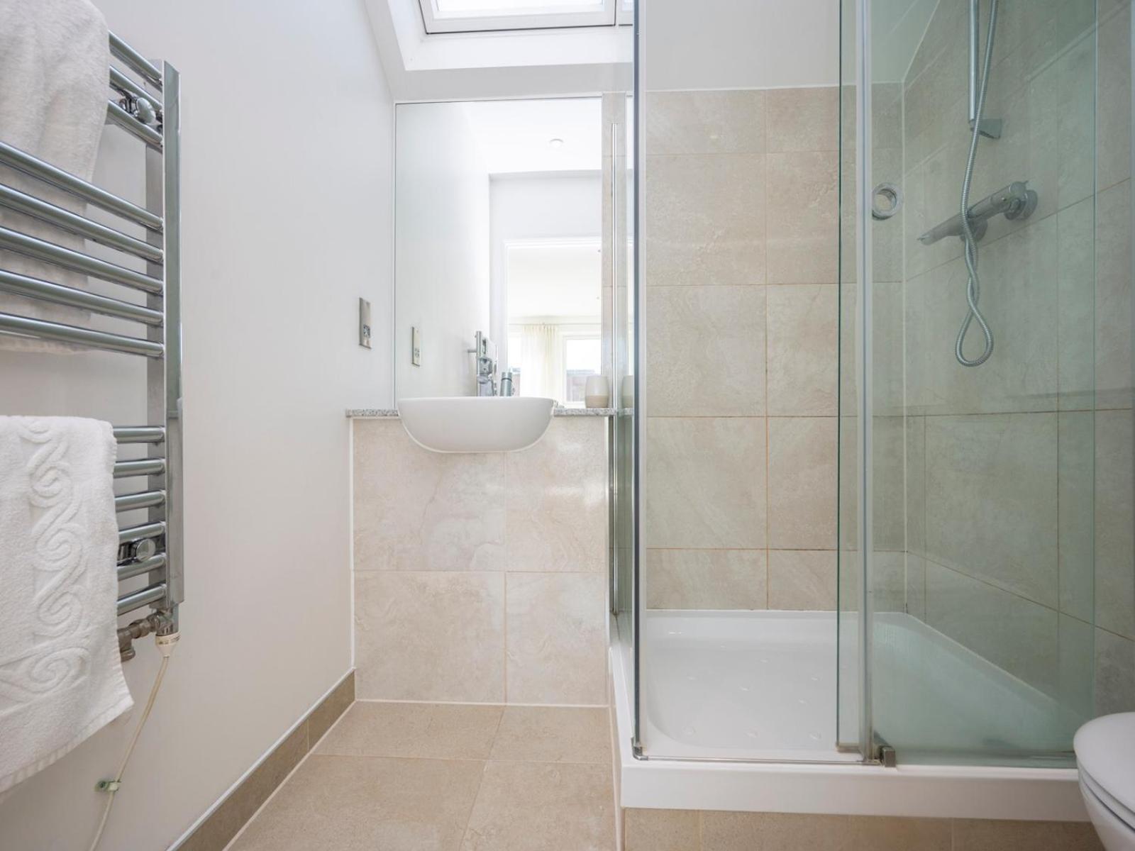 Camberwell Central Spacious Townhouse Se5 Pass The Keys * Londra