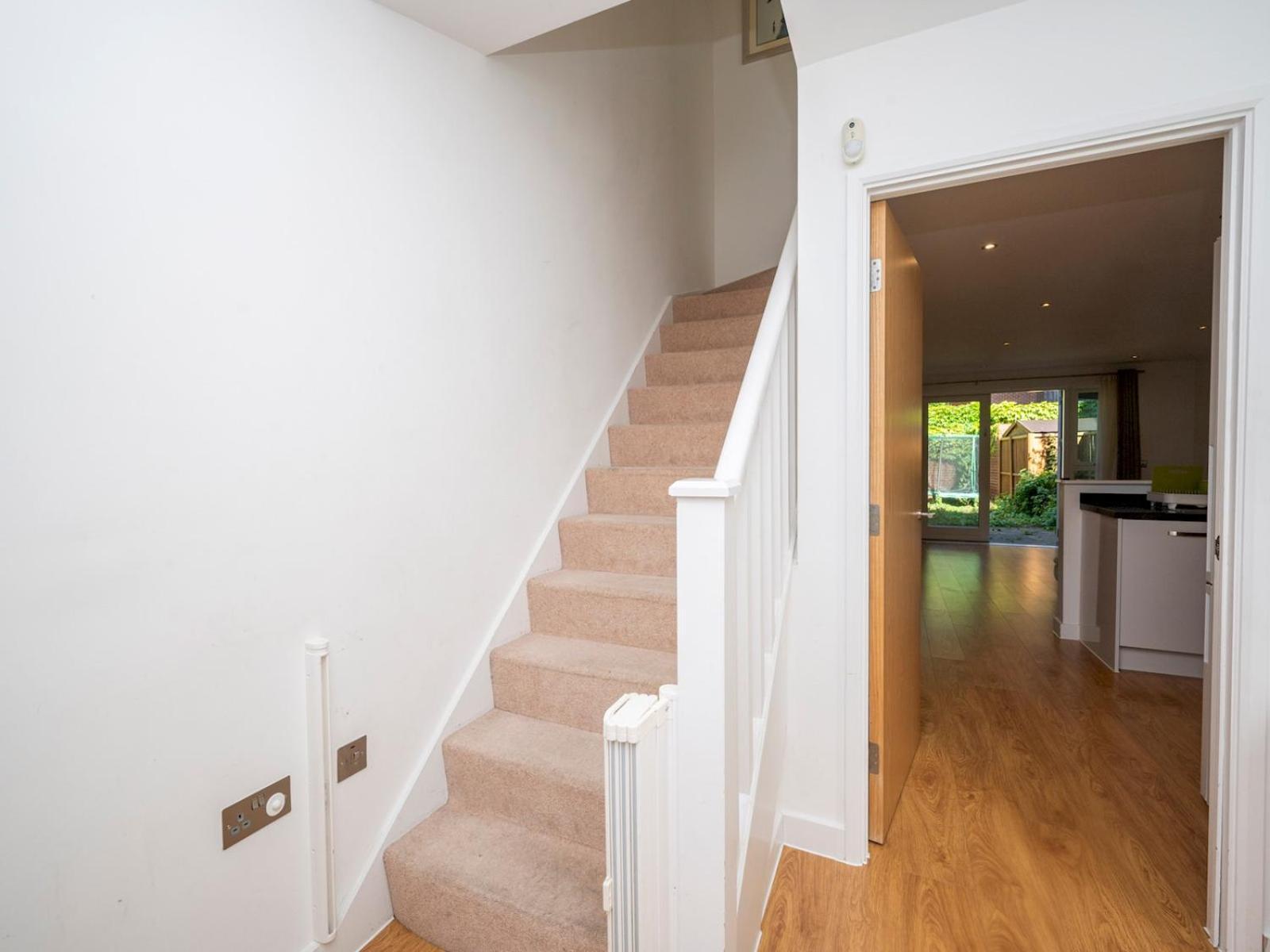 Camberwell Central Spacious Townhouse Se5 Pass The Keys Holiday home