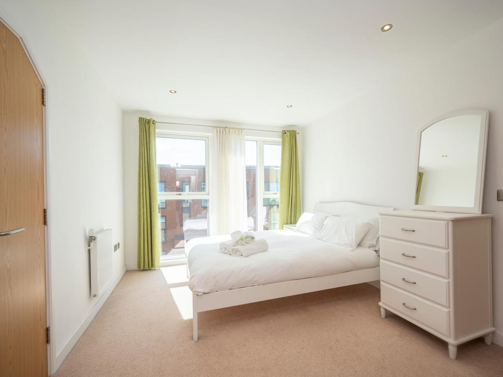 Camberwell Central Spacious Townhouse Se5 Pass The Keys *