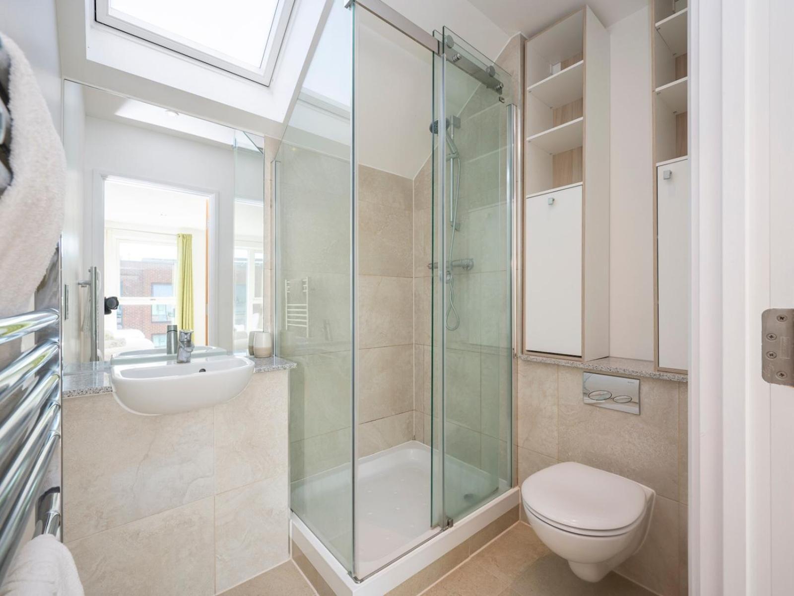Camberwell Central Spacious Townhouse Se5 Pass The Keys Londra