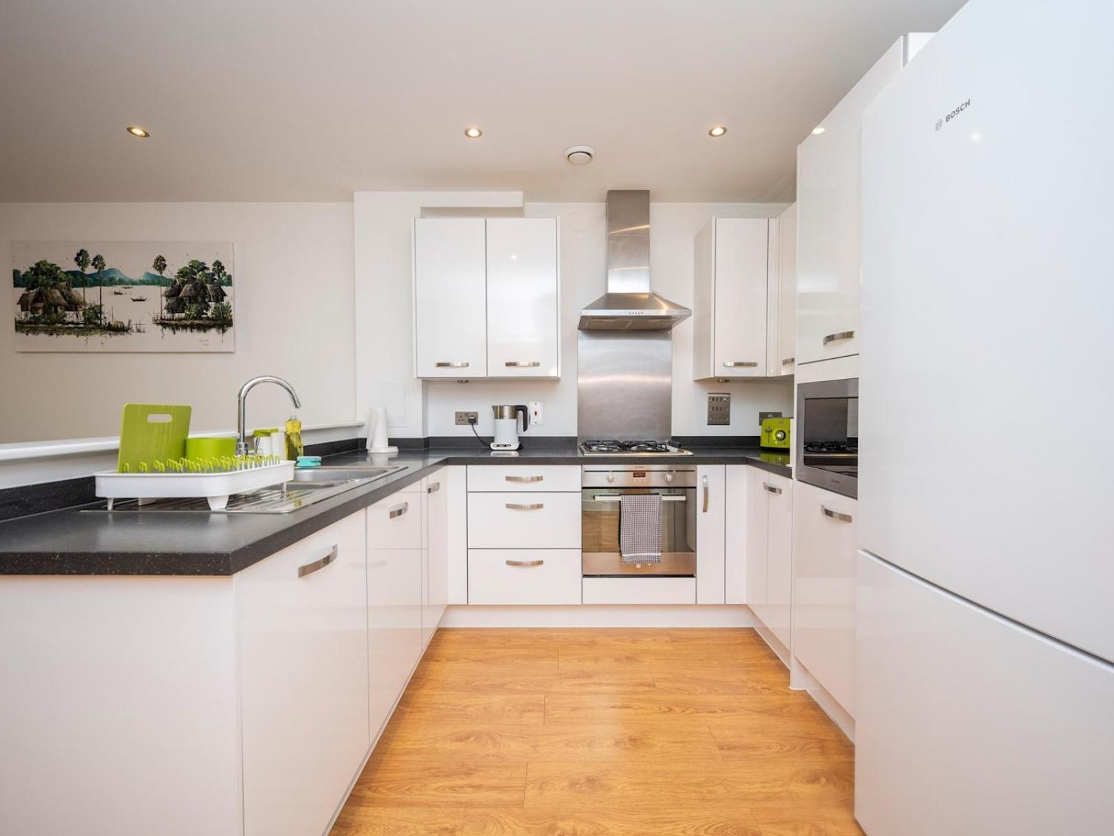 Camberwell Central Spacious Townhouse Se5 Pass The Keys *