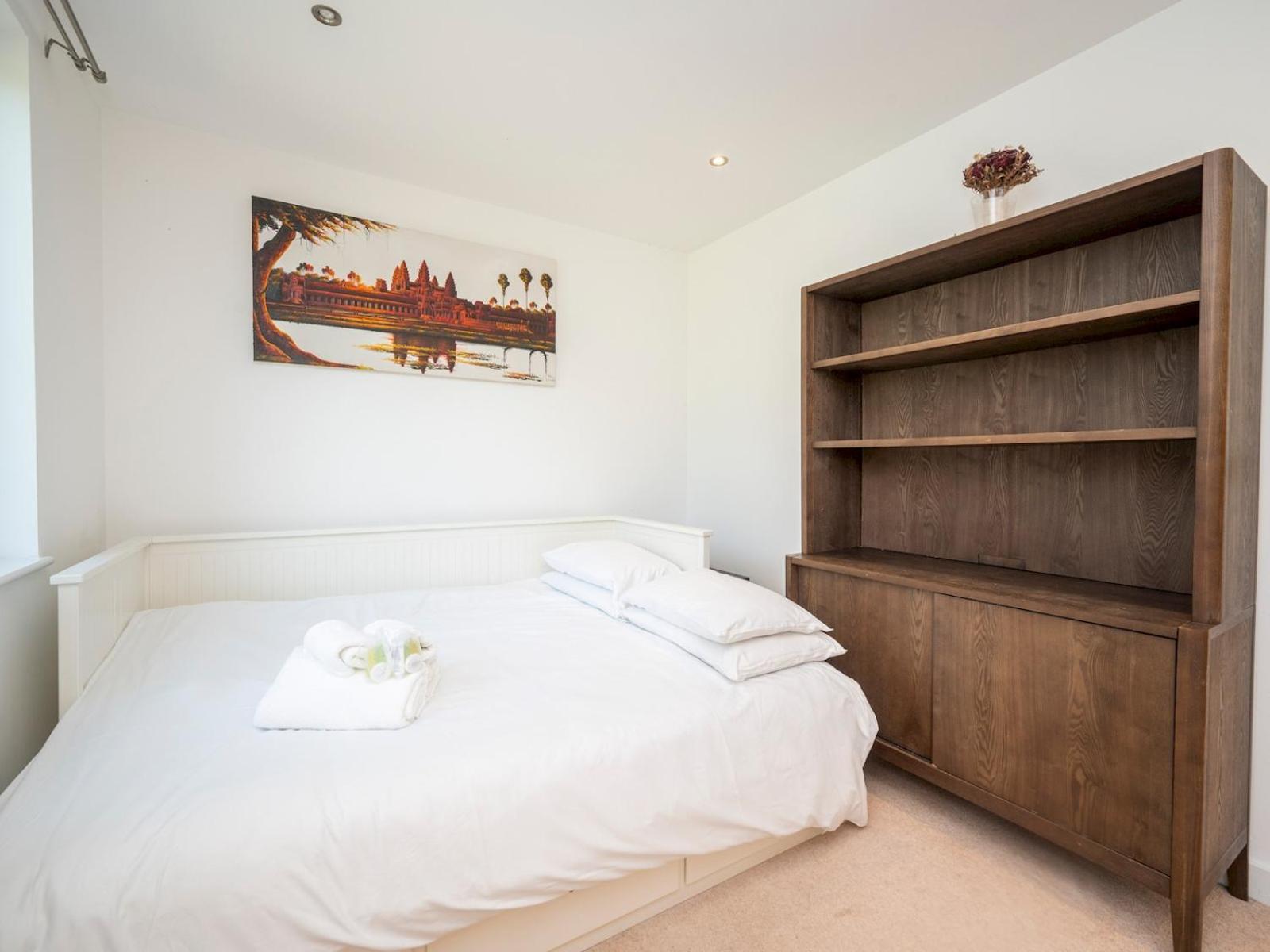 Camberwell Central Spacious Townhouse Se5 Pass The Keys *