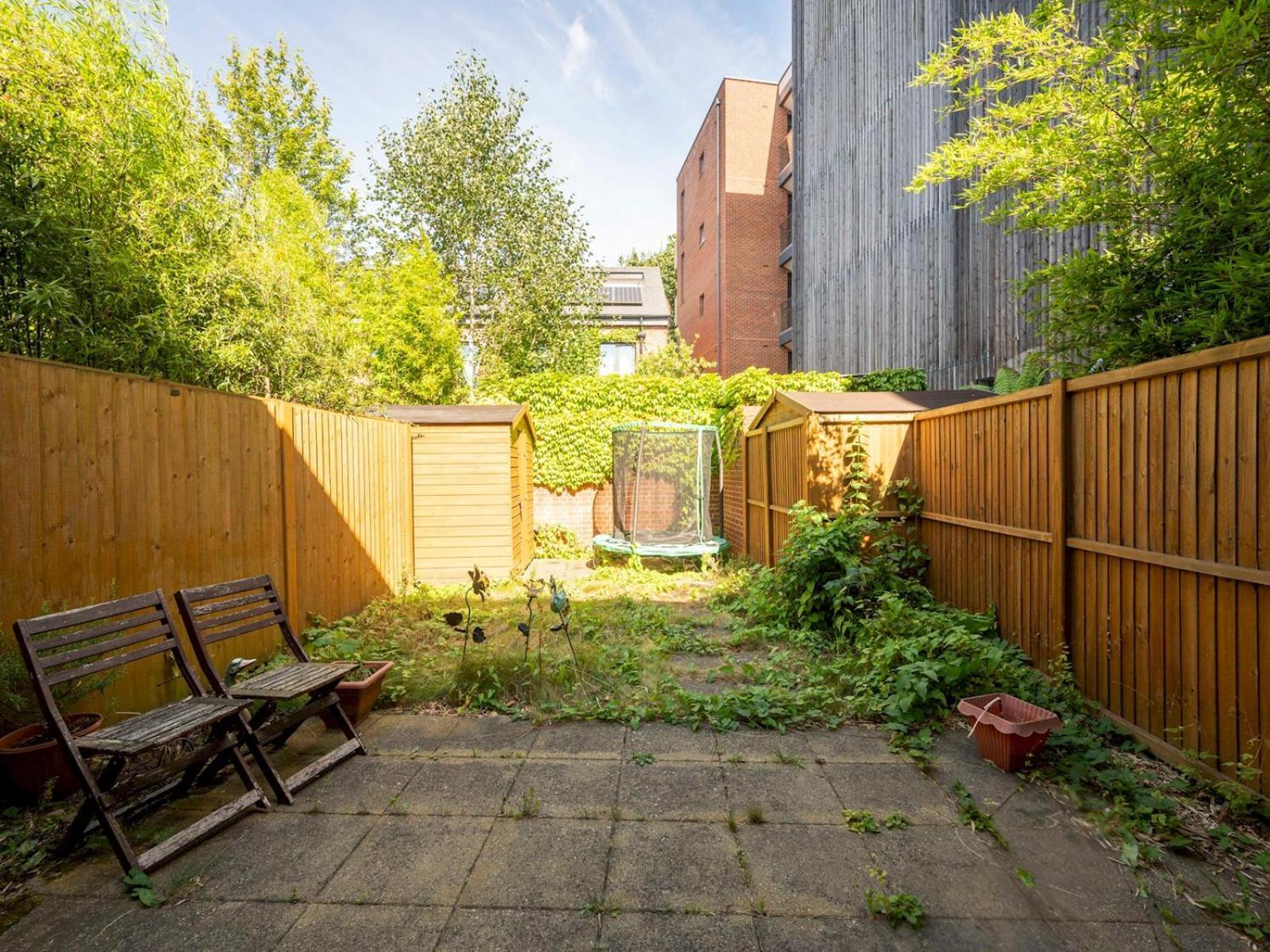 Camberwell Central Spacious Townhouse Se5 Pass The Keys Londra