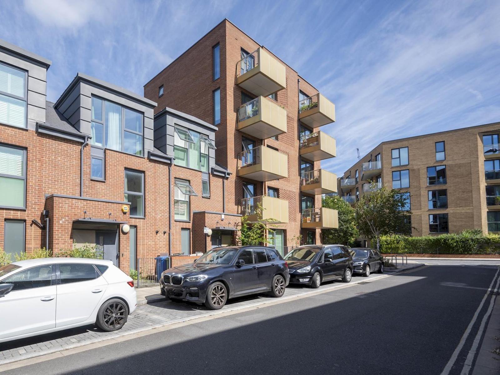 Camberwell Central Spacious Townhouse Se5 Pass The Keys Londra